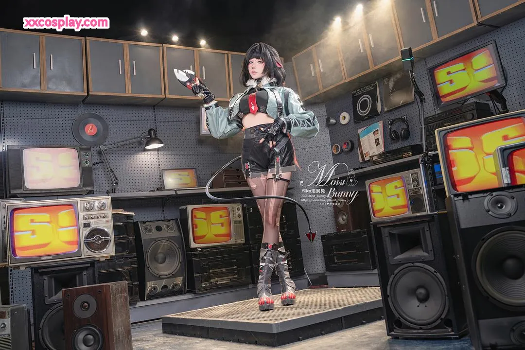 Yiko Rabbit - Jane Doe Mr. TAXI Bunny